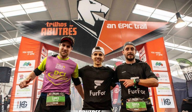 Podio masculino del Trail Trilhos dos Abutres 2022